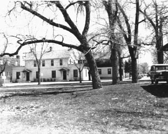 FAVORITE HISTORIC BUILDINGS OR PLACES