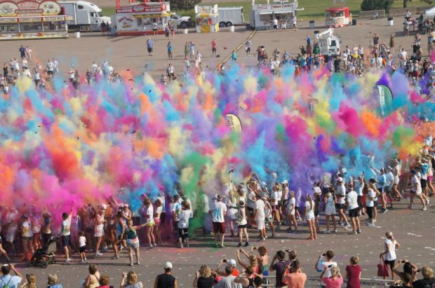Color run race through uptown like they do in the Short North.