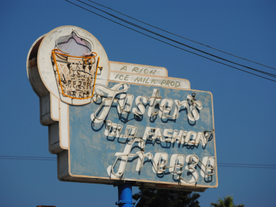 Old Foster's Freeze